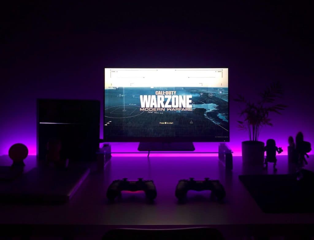 Gaming laptop or desktop Gaming laptop or desktop