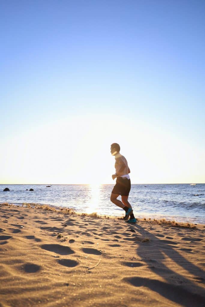 Treadmill vs Outdoor Running: Benefits of Treadmill Running Treadmill vs Outdoor Running: Benefits of Treadmill Running